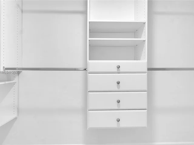 15930 SW 90th Ave, Palmetto Bay FL 33157