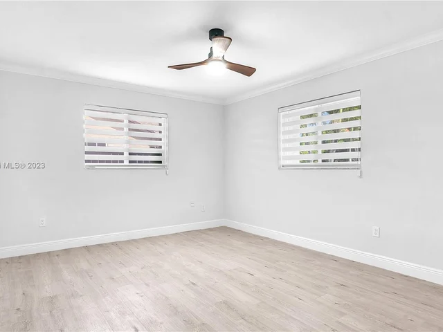 15930 SW 90th Ave, Palmetto Bay FL 33157