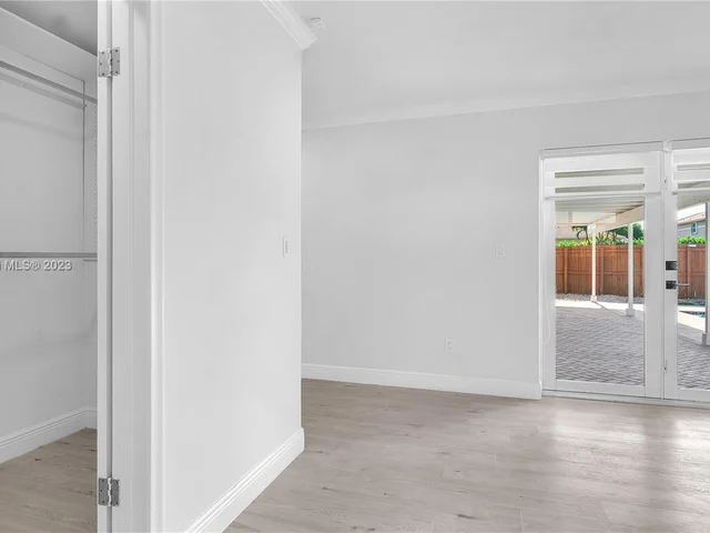 15930 SW 90th Ave, Palmetto Bay FL 33157