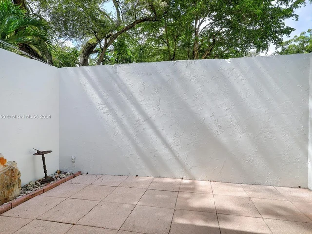 3058 Shipping Ave # 3, Miami FL 33133