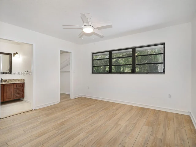 3058 Shipping Ave # 3, Miami FL 33133