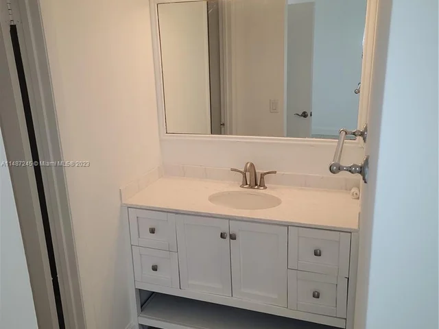 4500 SW 68th Ct Cir # 3, Miami FL 33155