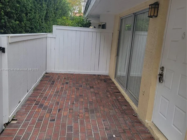 4500 SW 68th Ct Cir # 3, Miami FL 33155