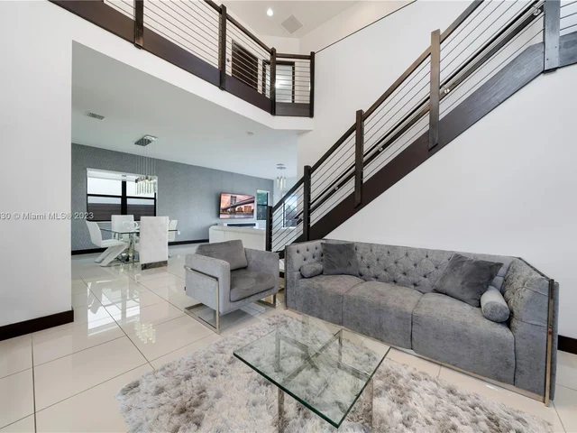 16065 SW 136th Ter, Miami FL 33196