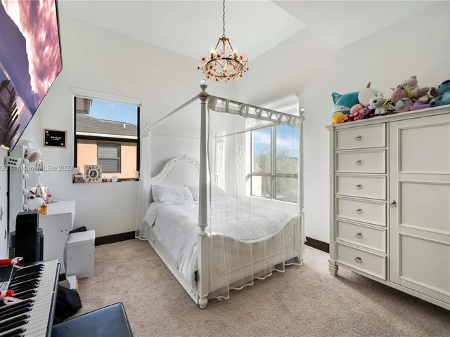 16065 SW 136th Ter, Miami FL 33196