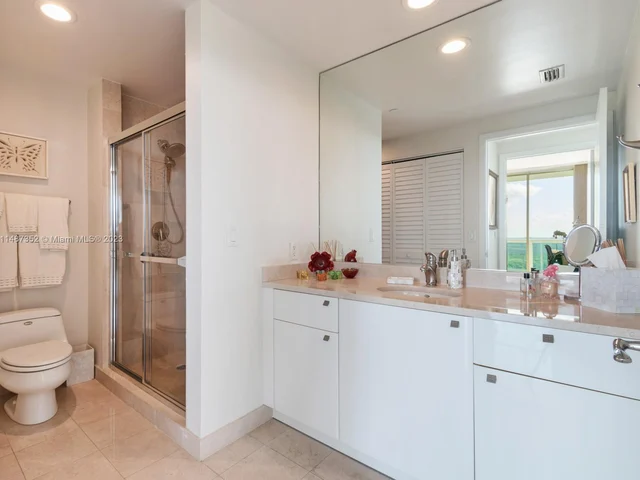 16500 Collins Ave # 2354, Sunny Isles Beach FL 33160