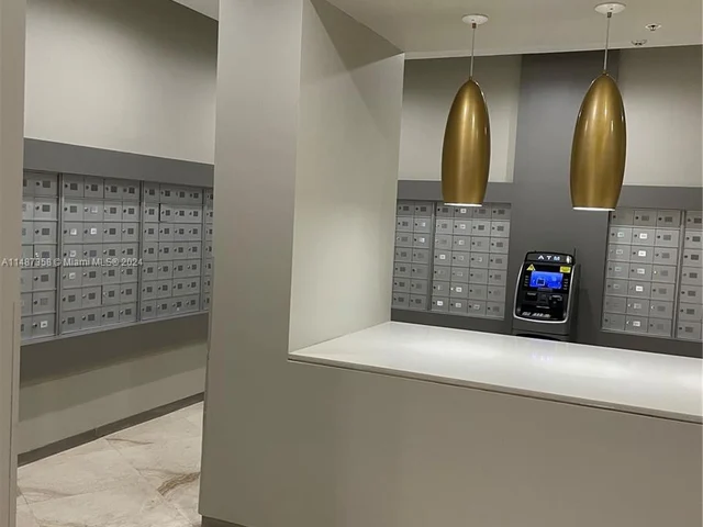 10275 Collins Ave # 1221, Bal Harbour FL 33154