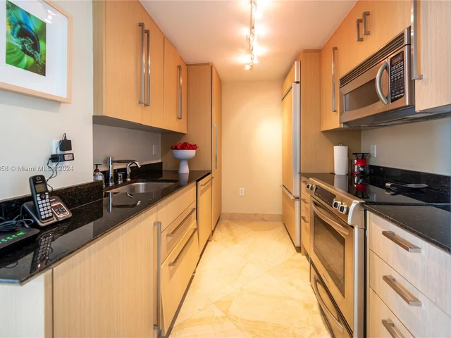 10275 Collins Ave # 1221, Bal Harbour FL 33154