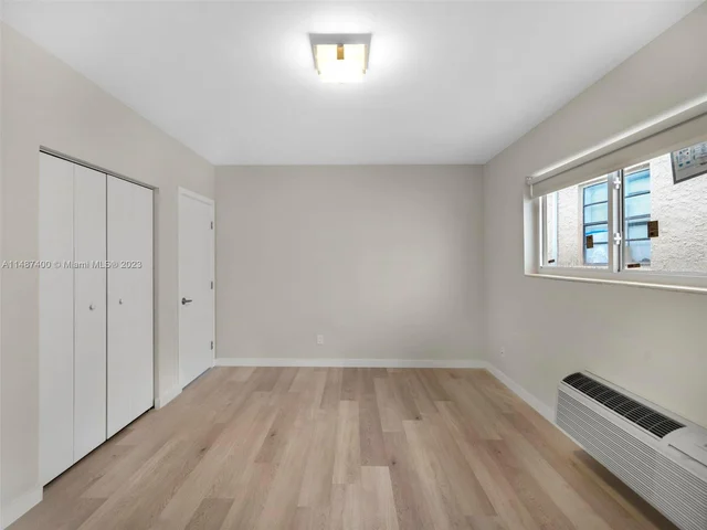 1525 Michigan Ave # 10, Miami Beach FL 33139