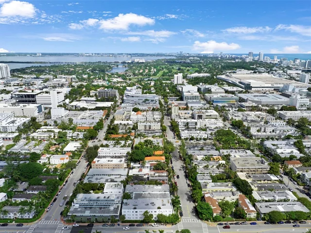 1525 Michigan Ave # 10, Miami Beach FL 33139