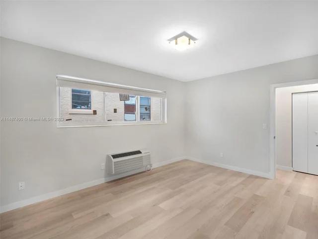 1525 Michigan Ave # 10, Miami Beach FL 33139