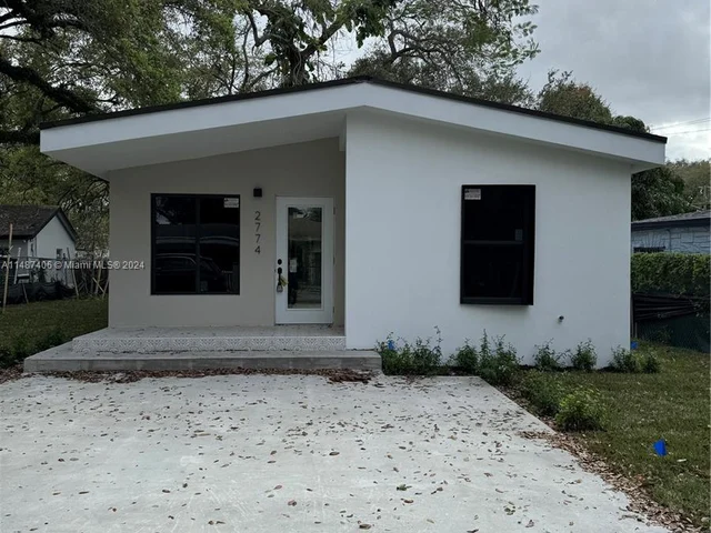 2774 NW 170th St, Miami Gardens FL 33056