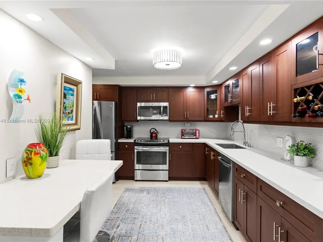 3500 Galt Ocean Dr # 702, Fort Lauderdale FL 33308