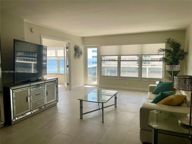 3500 Galt Ocean Dr # 702, Fort Lauderdale FL 33308