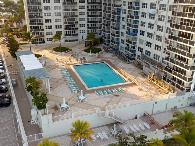 3500 Galt Ocean Dr # 702, Fort Lauderdale FL 33308