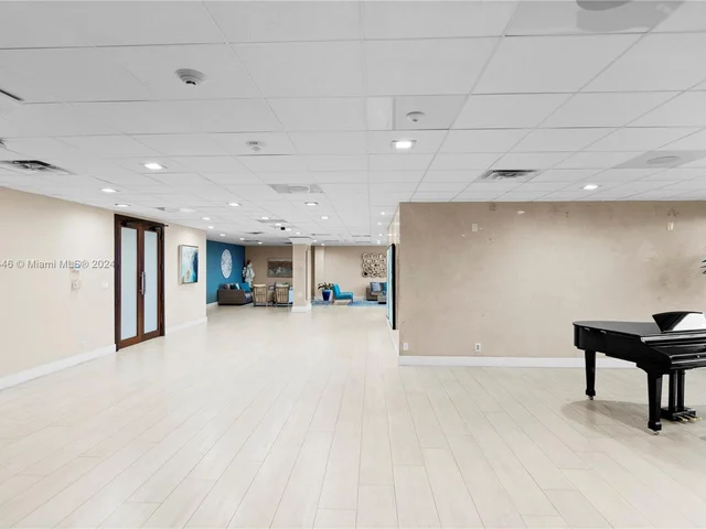 3500 Galt Ocean Dr # 702, Fort Lauderdale FL 33308