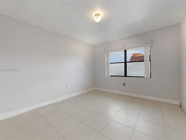 13522 SW 13th Ter # 0, Miami FL 33184