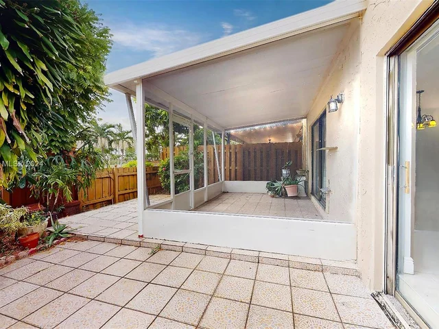 13522 SW 13th Ter # 0, Miami FL 33184