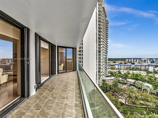 2800 Island Blvd # 1203, Aventura FL 33160