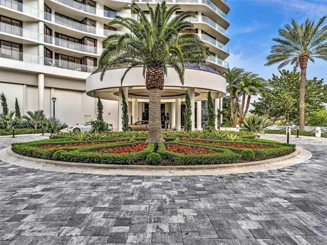 2800 Island Blvd # 1203, Aventura FL 33160
