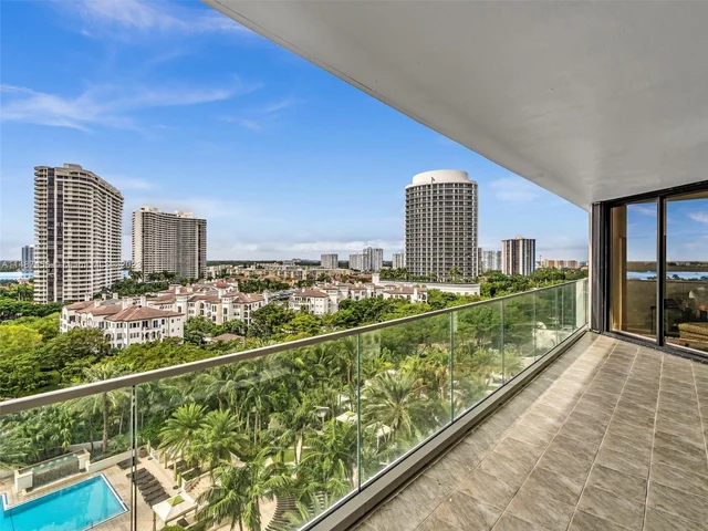 2800 Island Blvd # 1203, Aventura FL 33160