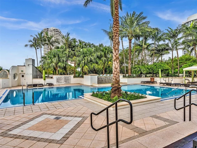 2800 Island Blvd # 1203, Aventura FL 33160