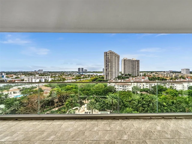 2800 Island Blvd # 1203, Aventura FL 33160