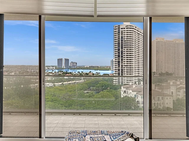 2800 Island Blvd # 1203, Aventura FL 33160