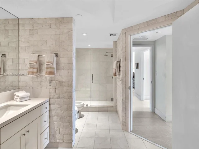 2800 Island Blvd # 1203, Aventura FL 33160