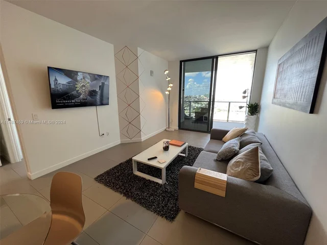 1600 NE 1st Ave # 1414, Miami FL 33132