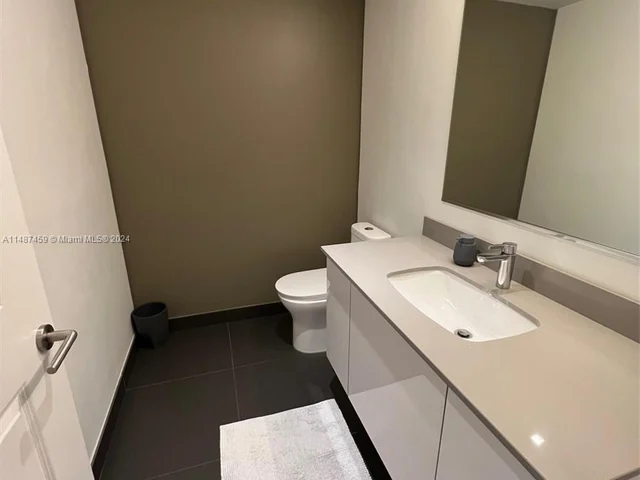 1600 NE 1st Ave # 1414, Miami FL 33132