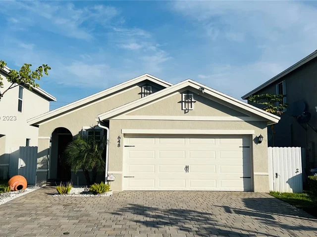 648 NE 5th Way, Florida City FL 33034