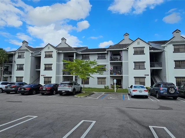 11211 W Atlantic Blvd # 104, Coral Springs FL 33071