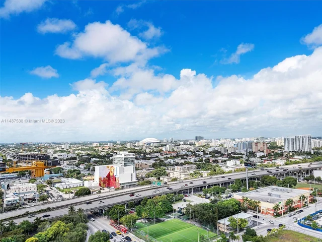 239 SW 9 ST # 2003, Miami FL 33130