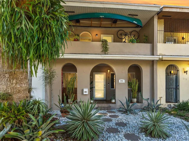 1911 Sans Souci Blvd, North Miami FL 33181