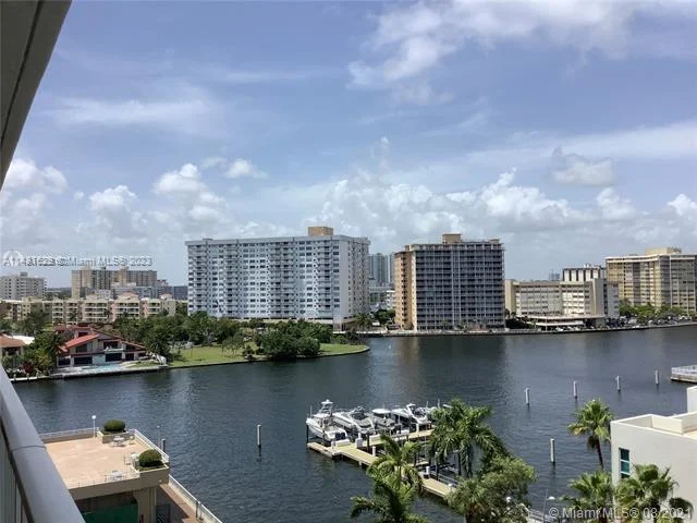 1965 S Ocean Dr # 7B, Hallandale Beach FL 33009