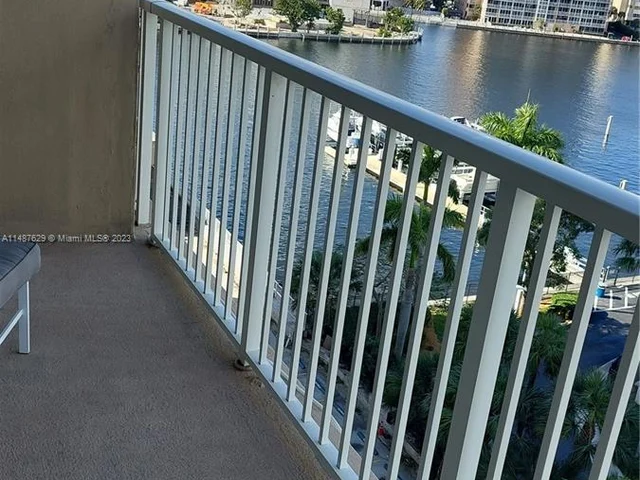 1965 S Ocean Dr # 7B, Hallandale Beach FL 33009