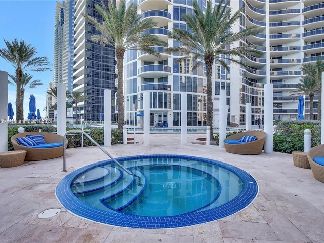 17201 Collins Ave # 3301, Sunny Isles Beach FL 33160