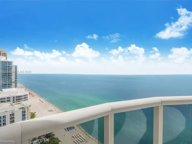 17201 Collins Ave # 3301, Sunny Isles Beach FL 33160