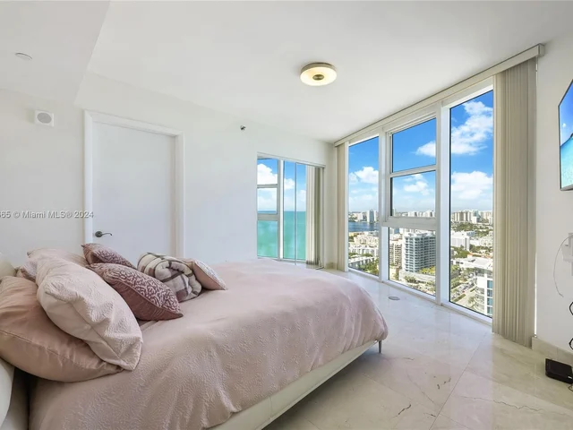 17201 Collins Ave # 3301, Sunny Isles Beach FL 33160