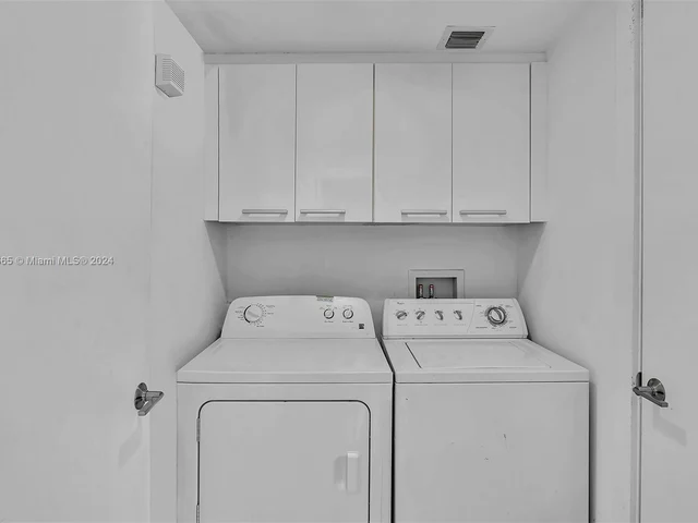 17201 Collins Ave # 3301, Sunny Isles Beach FL 33160