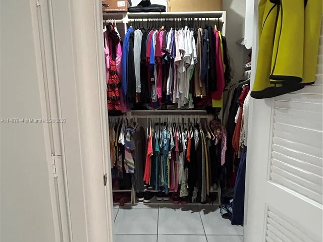 21050 SW 172nd Ave, Miami FL 33187