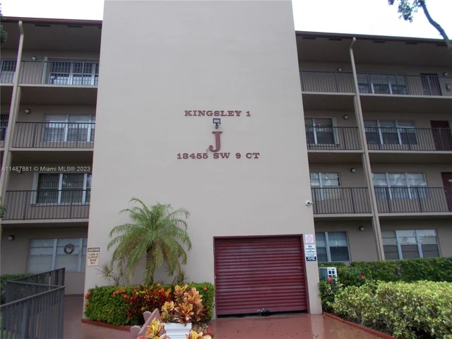13455 SW 9th Ct # 218J, Pembroke Pines FL 33027