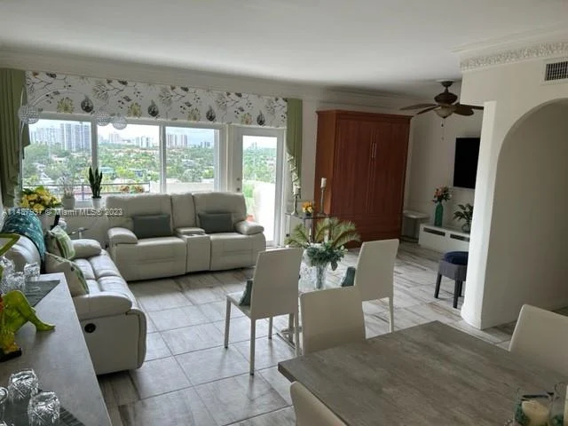 401 Golden Isles dr # 1105, Hallandale Beach FL 33009