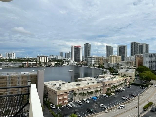 401 Golden Isles dr # 1105, Hallandale Beach FL 33009
