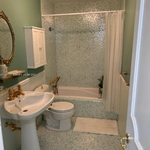 401 Golden Isles dr # 1105, Hallandale Beach FL 33009