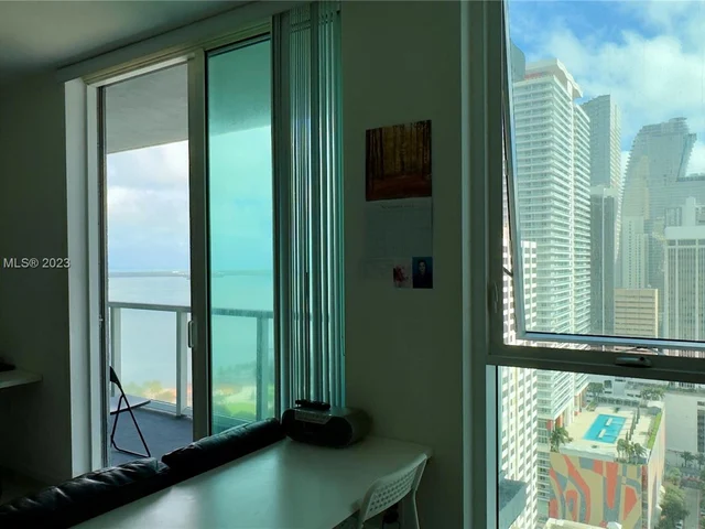 244 Biscayne Blvd # 3107, Miami FL 33132
