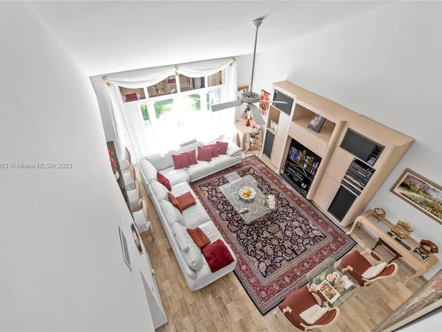 10280 SW 142nd St, Miami FL 33176