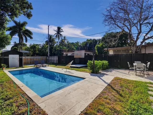 1634 Rodman St, Hollywood FL 33020