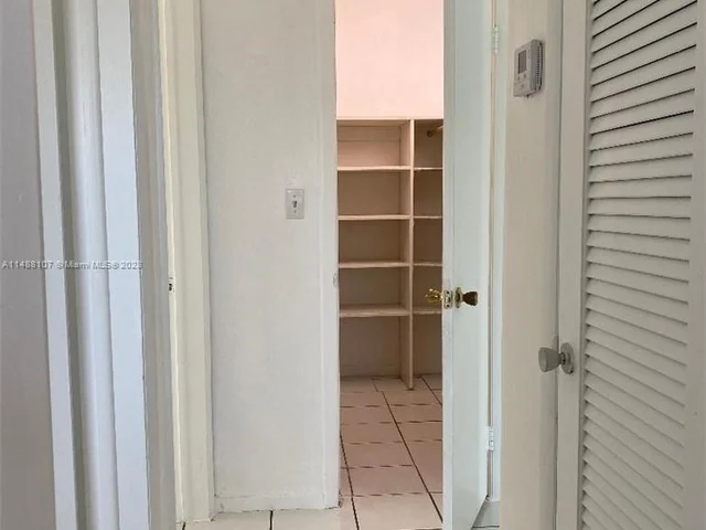 1855 Plunkett St # 101, Hollywood FL 33020